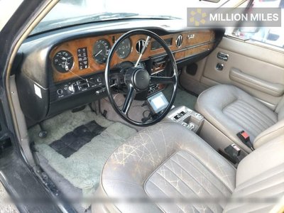 ROLLS-ROYCE SILVER SPUR - 3