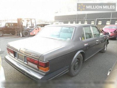 ROLLS-ROYCE SILVER SPUR - 5