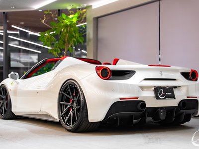2017 FERRARI 488 SPIDER thumbnail 70