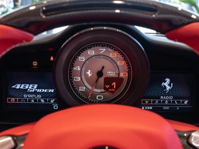 2017 FERRARI 488 SPIDER thumbnail 27