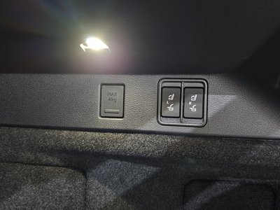 صورة مصغرة 35 لـ 2025 Lexus NX