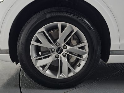 صورة 6 لـ 2024 Genesis GV70