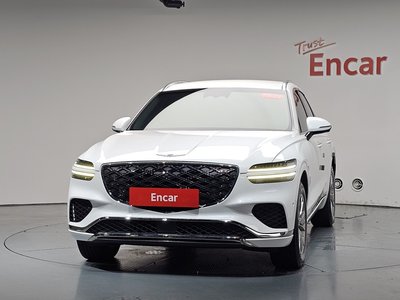 صورة 3 لـ 2024 Genesis GV70