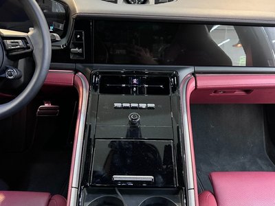 2025 Porsche PANAMERA — миниатюра 12