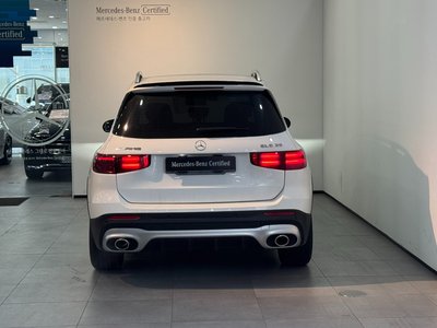 MERCEDES-BENZ GLB - 3