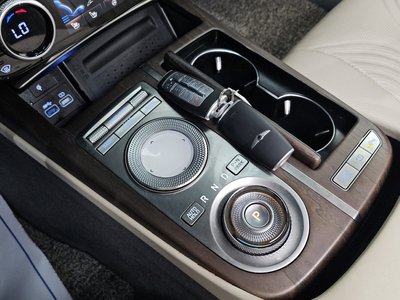 2022 Genesis G80 (RG3) 照片 9