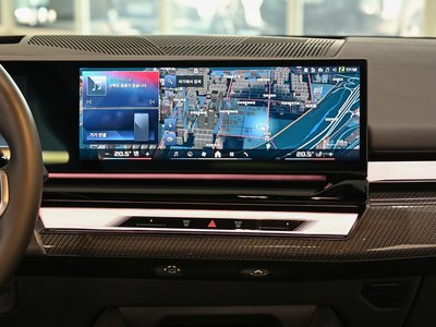 2025 BMW I5 缩略图 18