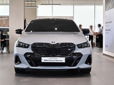 صورة 4 لـ 2025 BMW I5
