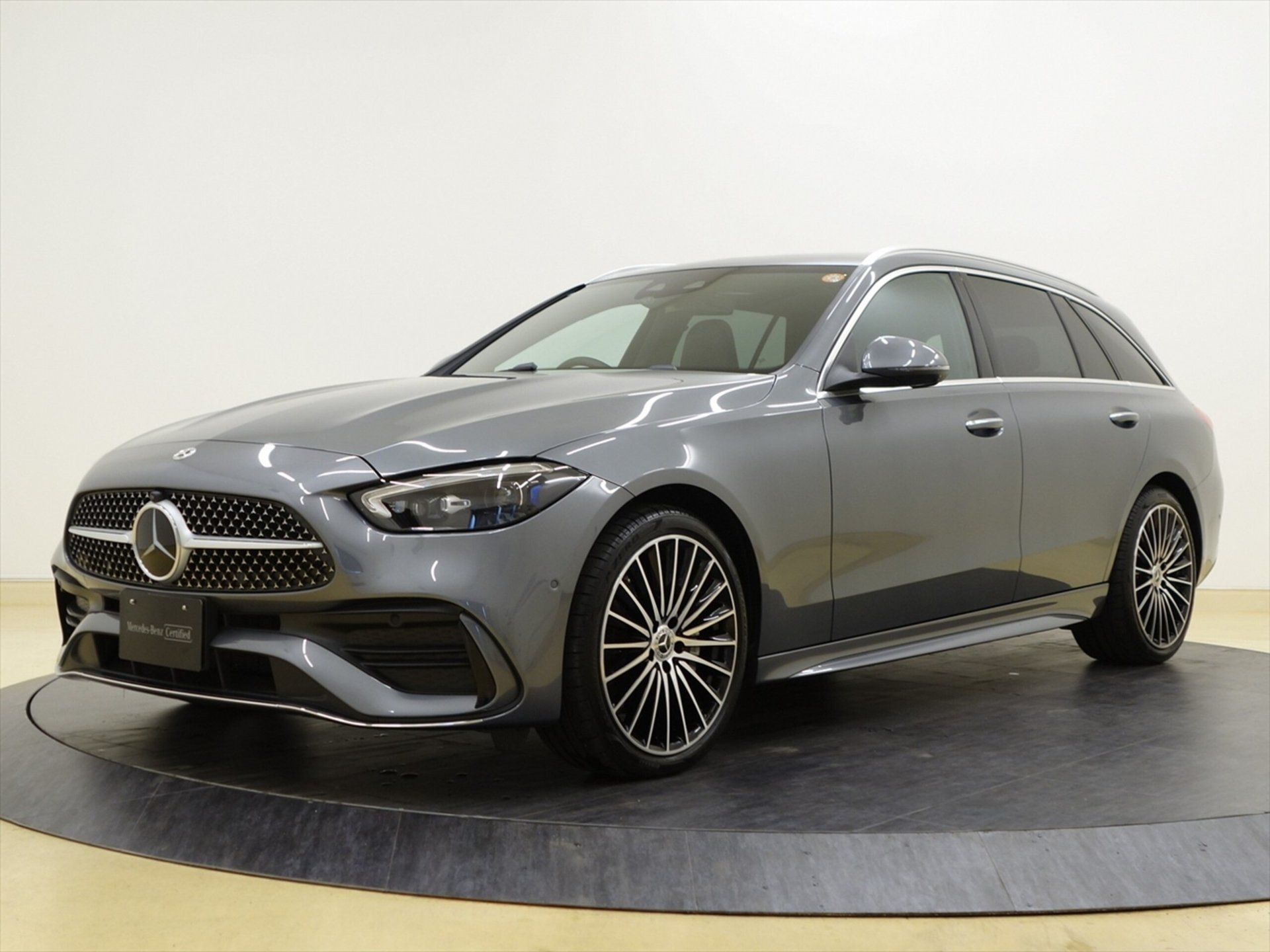 MERCEDES-BENZ C-CLASS WAGON - View 1