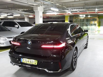 BMW 7 SERIES - 4