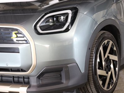2026 MINI COOPER COUNTRYMAN photo 4