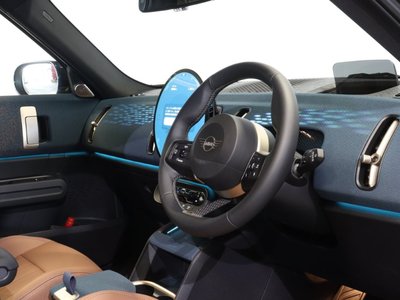 2026 MINI COOPER COUNTRYMAN photo 15