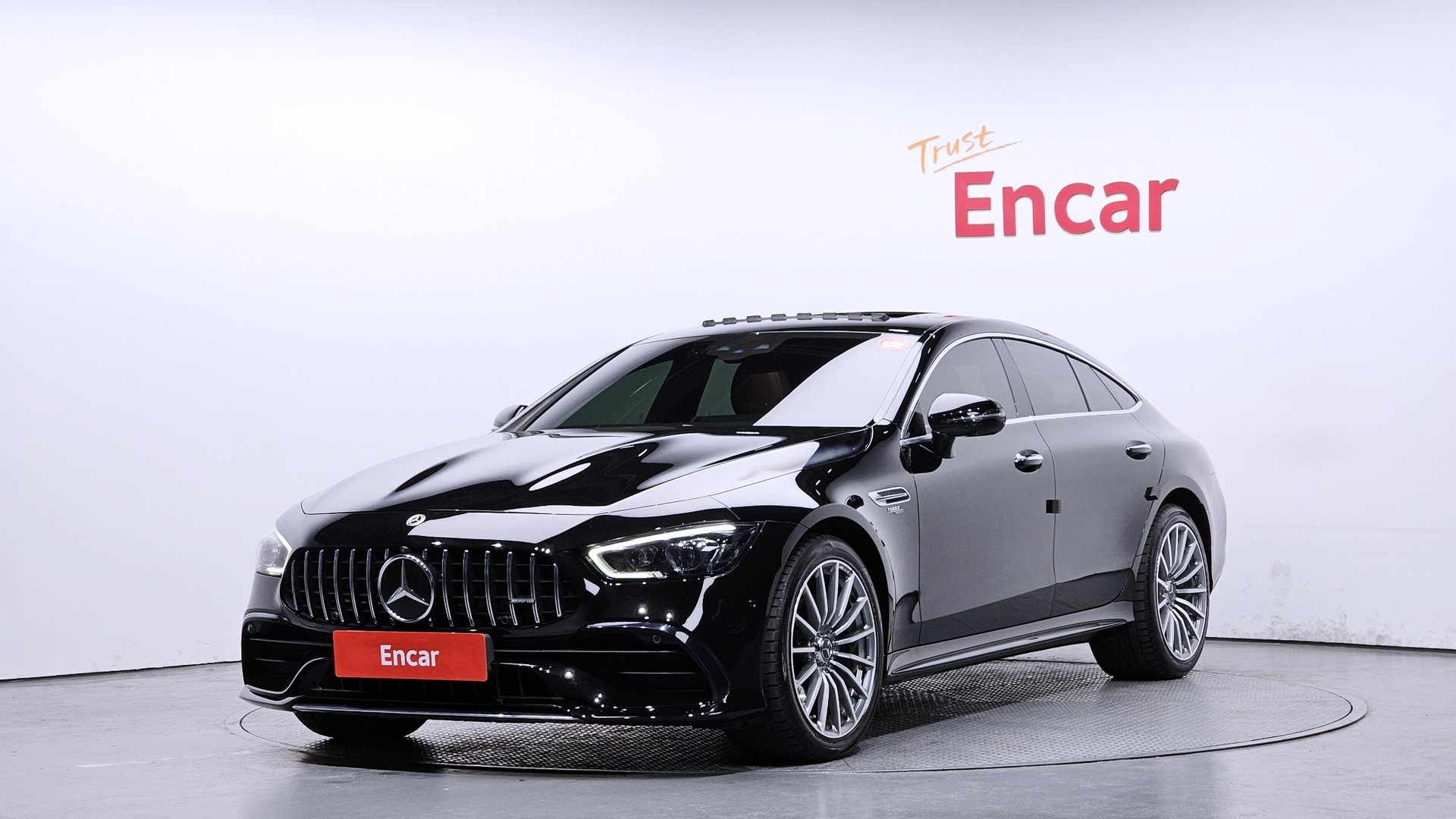 MERCEDES-BENZ GT AMG - View 1