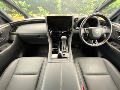 TOYOTA ALPHARD - 2