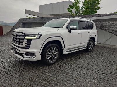 TOYOTA LAND CRUISER - 2