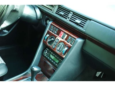 1994 Mercedes-BENZ E-CLASS AMG 缩略图 36