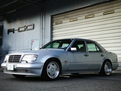 1994 Mercedes-BENZ E-CLASS AMG — фото 1