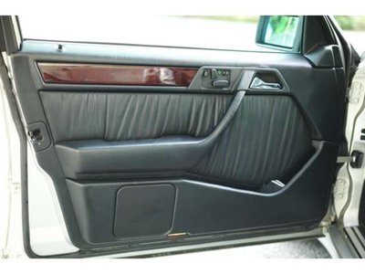 1994 Mercedes-BENZ E-CLASS AMG 缩略图 17