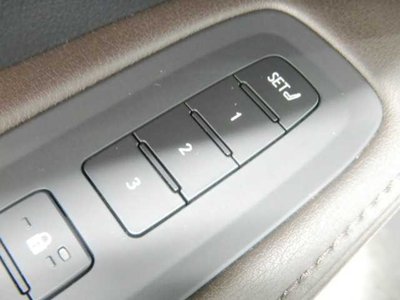 صورة مصغرة 49 لـ 2024 Lexus RX