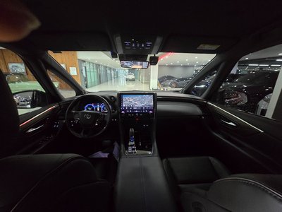 TOYOTA ALPHARD - 5