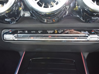2025 Mercedes-BENZ EQB 缩略图 30