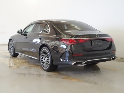 MERCEDES-BENZ E-CLASS - 4