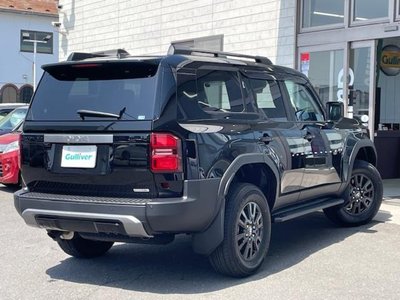 TOYOTA LAND CRUISER 250 - 7