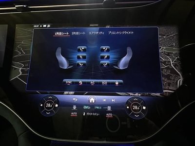 MERCEDES-BENZ EQE - 9