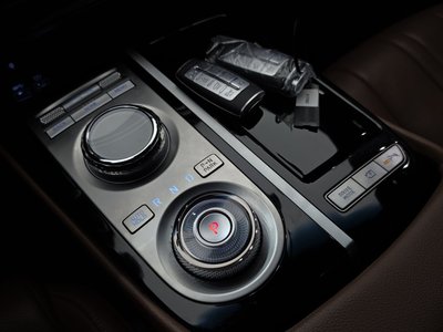 2022 Genesis G80 (RG3) thumbnail 12