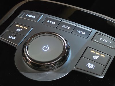 2022 Genesis G80 (RG3) thumbnail 22
