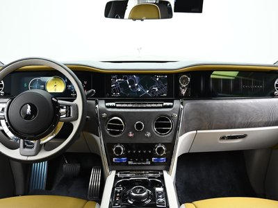 2024 ROLLS-ROYCE CULLINAN photo 2