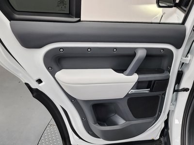 صورة مصغرة 15 لـ 2025 LAND Rover DEFENDER