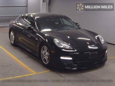 PORSCHE PANAMERA - 1