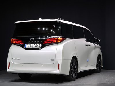 TOYOTA ALPHARD - 3