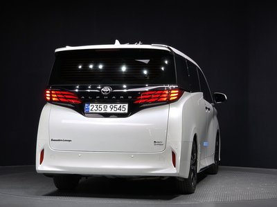 TOYOTA ALPHARD - 4
