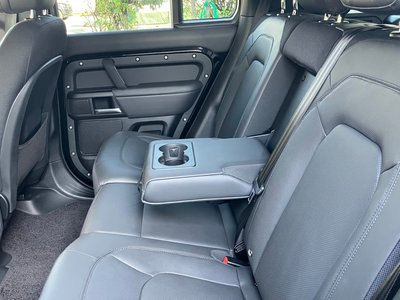 صورة مصغرة 111 لـ 2025 LAND Rover DEFENDER
