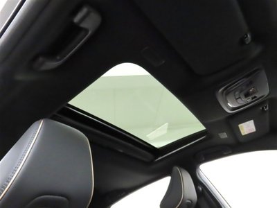 TOYOTA CROWN CROSSOVER - 4