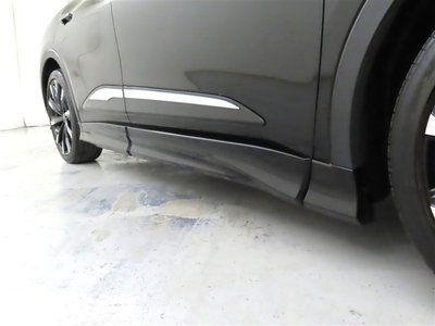 TOYOTA CROWN CROSSOVER - 7