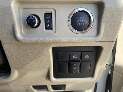 TOYOTA LAND CRUISER PRADO - 8