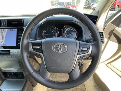 TOYOTA LAND CRUISER PRADO - 4