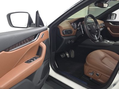 صورة مصغرة 13 لـ 2022 Maserati LEVANTE