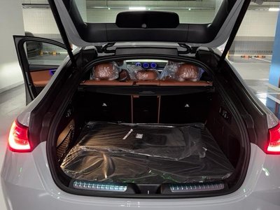 MERCEDES-BENZ GLC - 9