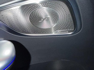 MERCEDES-BENZ GLC - 10