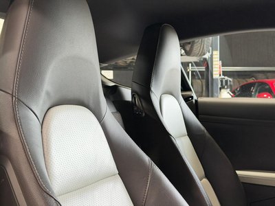 2015 Porsche CAYMAN — миниатюра 12