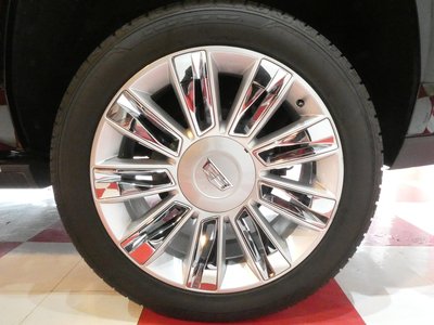 CADILLAC ESCALADE - 7