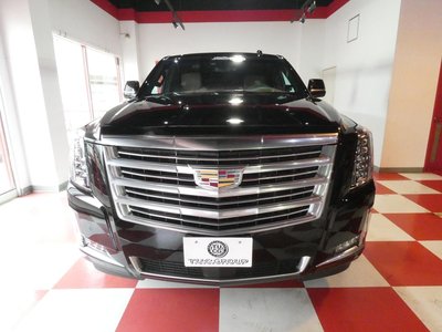 CADILLAC ESCALADE - 3