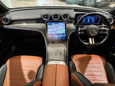 صورة 9 لـ 2024 Mercedes-BENZ C-CLASS