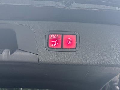 MERCEDES-BENZ GLC - 7