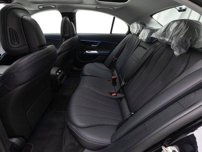MERCEDES-BENZ E-CLASS - 9