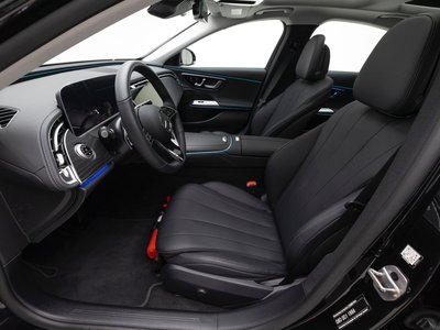 MERCEDES-BENZ E-CLASS - 8